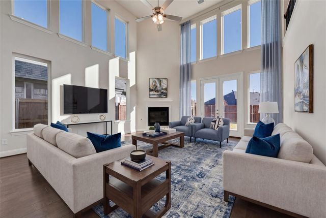 2438 Meridian Pl — Lakes of Somercrest
