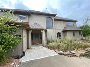 5890 Montgomery Rd — J Billingsley