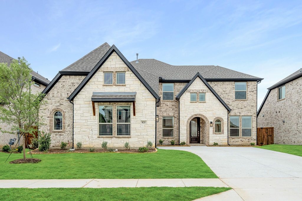 821 Trout Lilly Dr