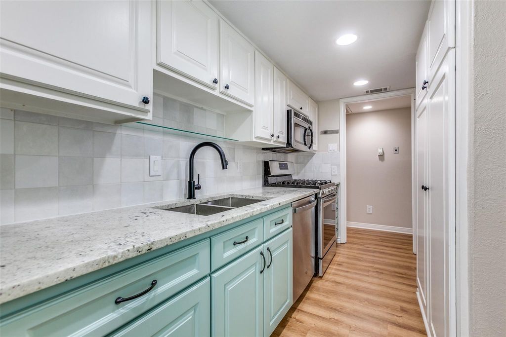 1069 15930 Stillwood St Unit 1069  