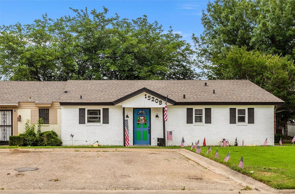 B 1520 Crestridge Dr B  