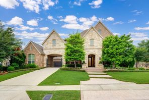 912 Berkshire Rd — Shady Oaks Add