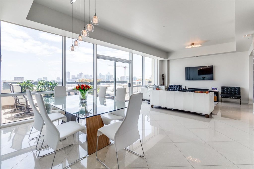 1303 3111 Welborn St Unit 1303  