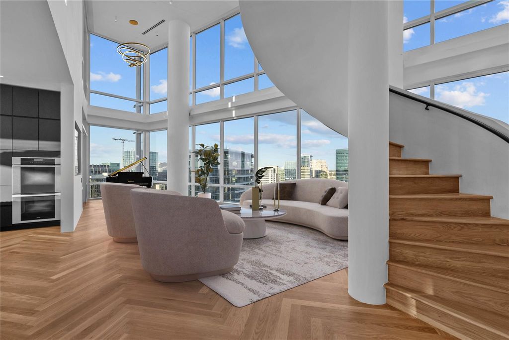 2509 2430 Victory Park Ln Unit 2509