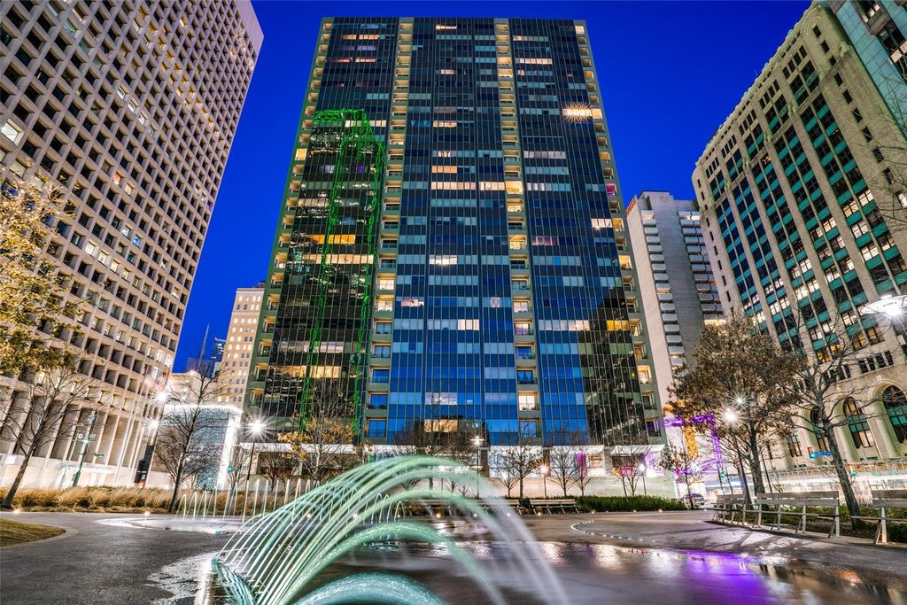 1201 1200 Main St Unit 1201  