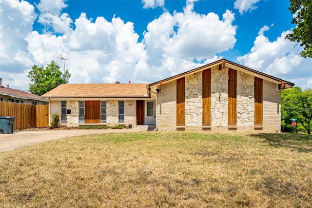629 Bur Oak Dr — Burning Oak Estates