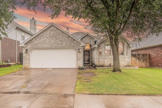4529 Angelina Way
