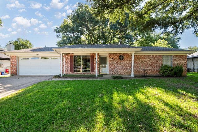 3724 Billie Faye Dr — Richland Hills West Add
