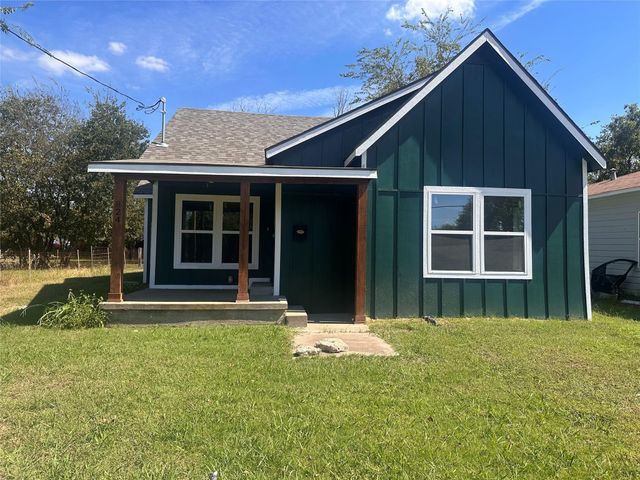 824 N Virginia St — Terrell Rev