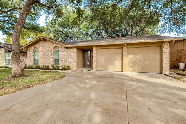 1902 Glenwick Ln — Meadows 03 1st Inst