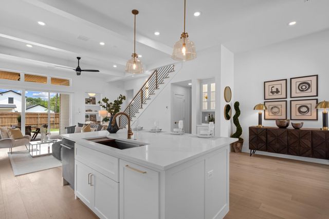 317 Rusk St — O T Roanoke