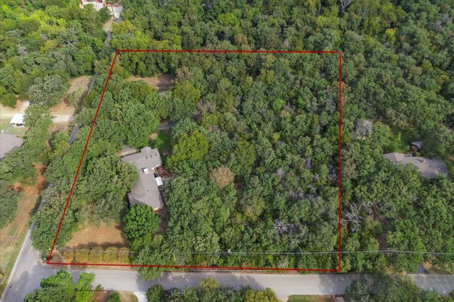 813 Shady Ln — Freeman Samuel Survey