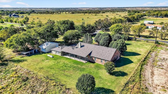 2166 Old Southmayd Rd — G-0886 MOORE P C A-G0886, ACRES 5.0