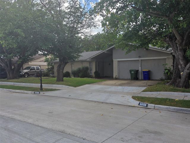 6608 Summertime Ln — Astor Heights Add