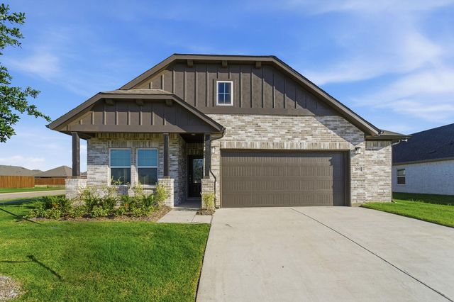 209 Charismatic Rd — Saddlebrook Estates