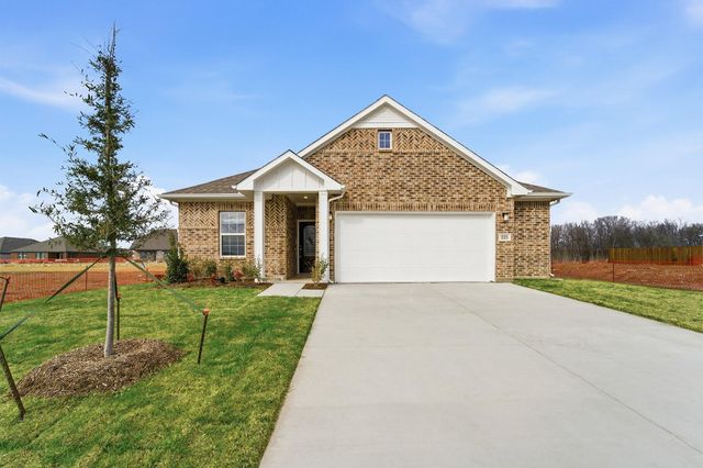 225 Charismatic Rd — Saddlebrook Estates