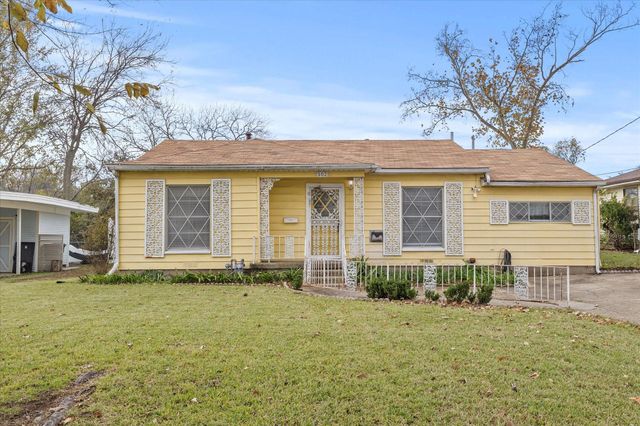 302 S Clark St — DAWSON, LOT 8