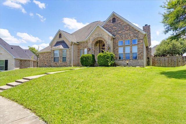 3707 Sumner Ct — Pecan Grove Village