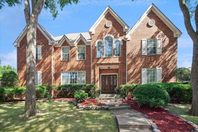 2200 Southern Oak Dr — Hackberry Creek Estates