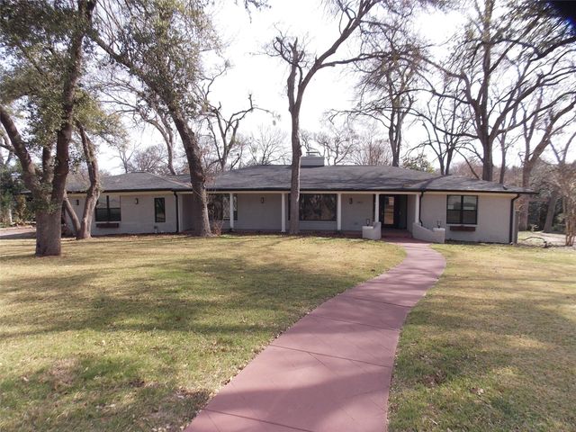2413 Brooklawn