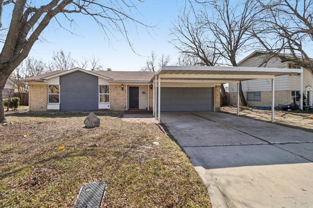 245 Straw Rd — Rancho North Add