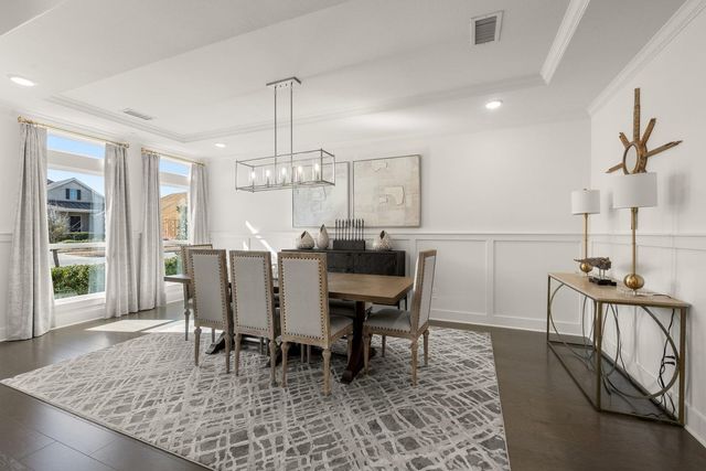 613 Majestic Oak Ln — Oaks of North Grove
