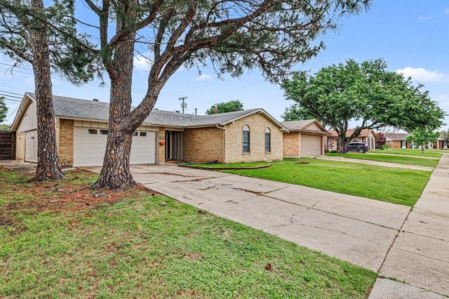 3417 Cavalier Ct — Espanita