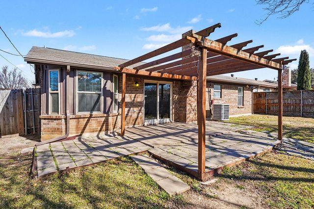6204 Brookside, Watauga, TX, 76148