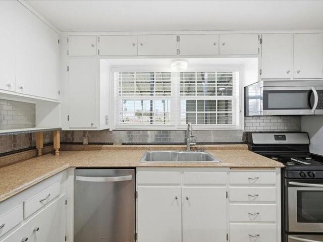 1515 E Nall St — Highland Park 2nd Add