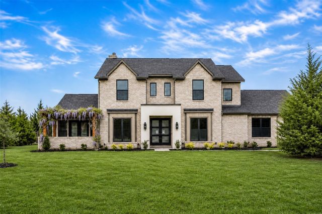 3020 Stonebriar Dr — Estates at Hidden Creek