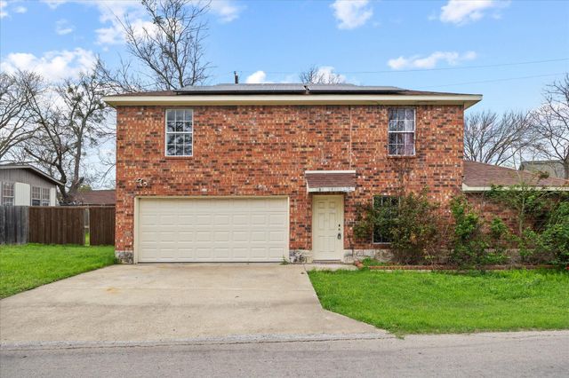208 Trout St — Rockwall Lake Estate #1