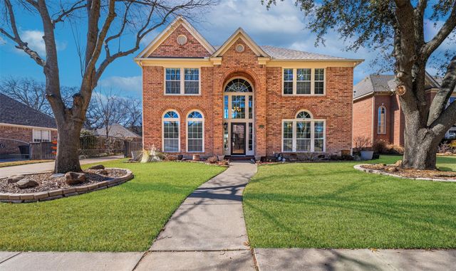 8525 Castle Creek Rd — Shady Oaks Add
