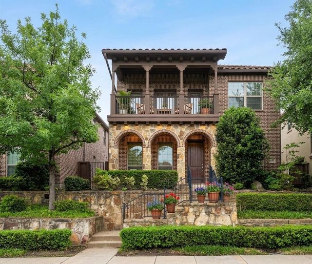 7031 Nueces Dr — Riverside Village