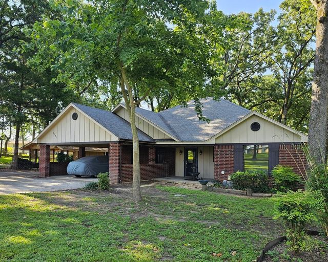 5731 Cape, Chandler, TX, 75758