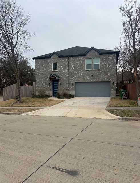 127 Chamblin Dr — Waterford Oaks West
