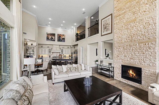1501 Winchester Dr — Frontier Estates Ph 1