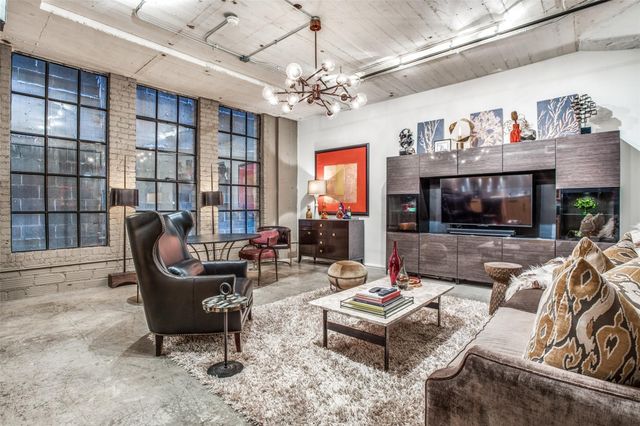 SoCo Urban Lofts