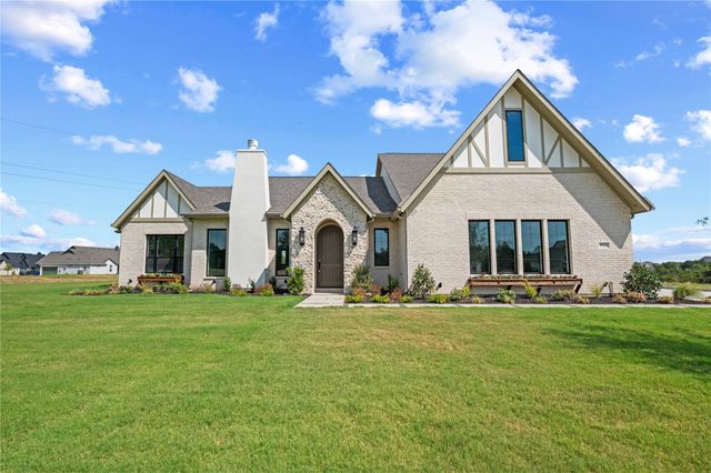 1920 Kaycee Cir — Hidden Lakes at Mockingbird