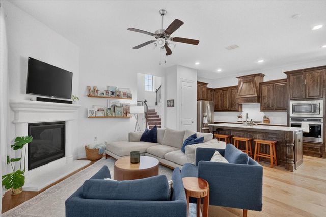5125 Wakefield Dr — Dominion Estates