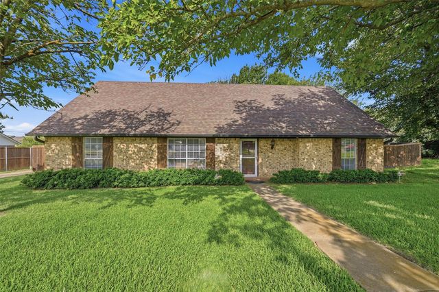 720 Blanton Dr — Sunset Terrace