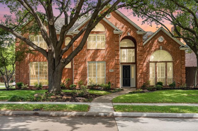 5621 Lindsey Dr — Castlemere Ph II