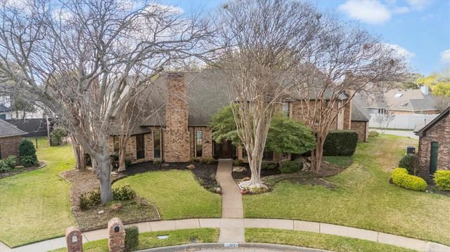 3833 Appomattox Cir — Parkway Estates