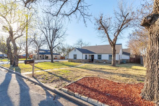 417 Breckenridge