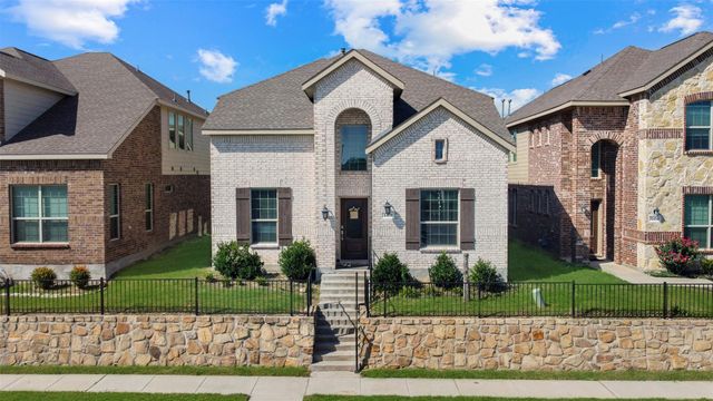 5418 Riverwalk Pkwy — Riverplace
