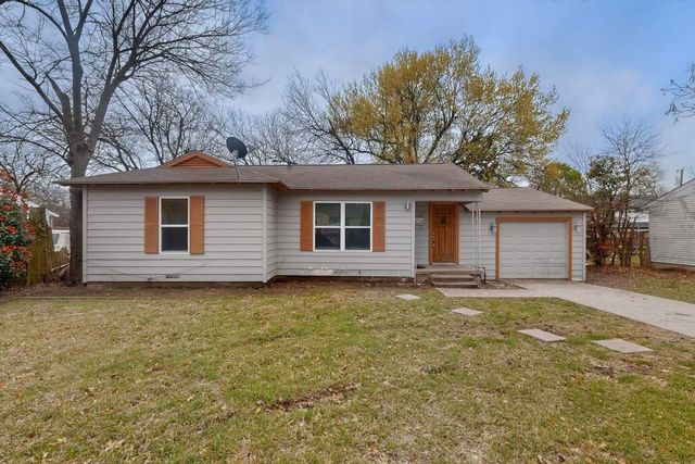 632 Freeman Dr — Chandler Heights