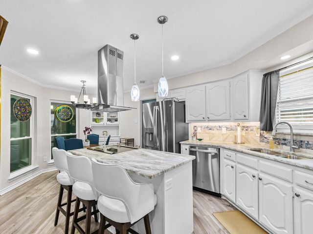 4137 Dundee Ln — Highlands North Ph III