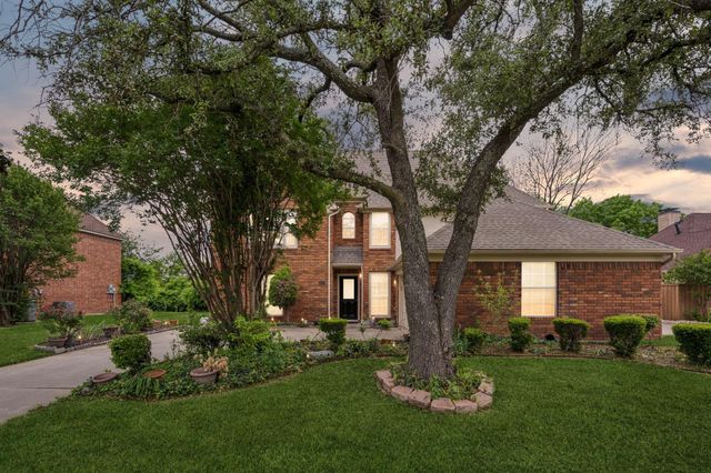 2417 Fulton Dr — Oakridge 07
