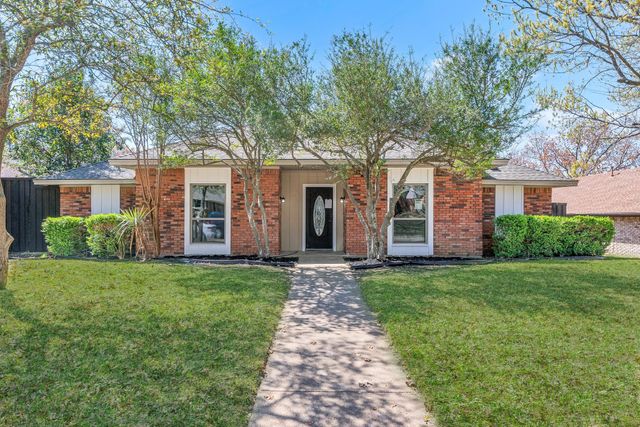 4204 San Saba Ct — Los Rios Add Ph I