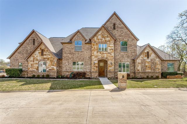 6800 Woodland Hills Dr — Woodland Oaks Add