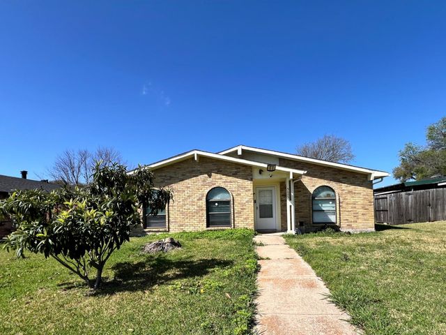 5609 Kerry Ln — Lake Crest Park 02